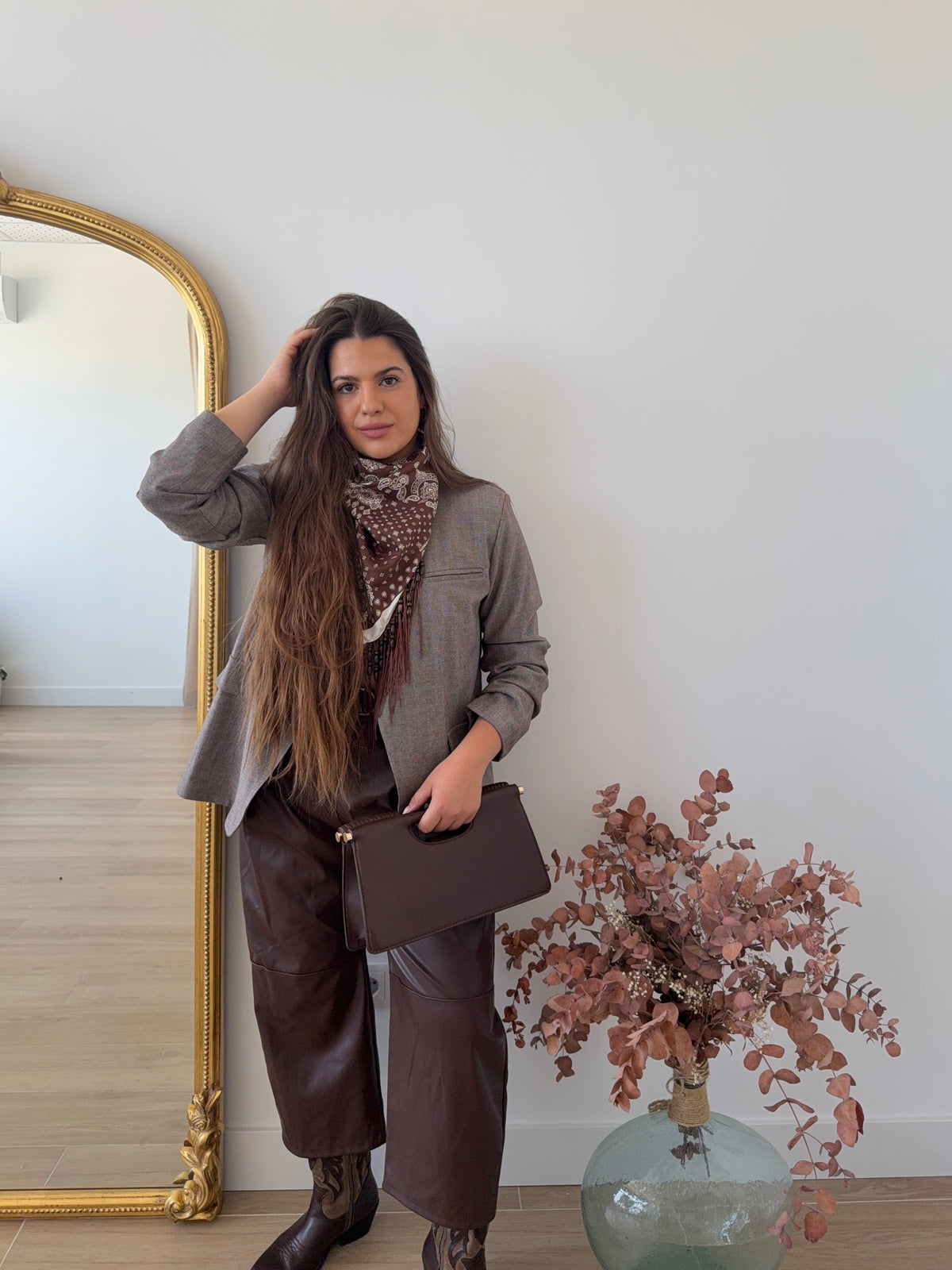 Pantalón Efecto Piel Choco