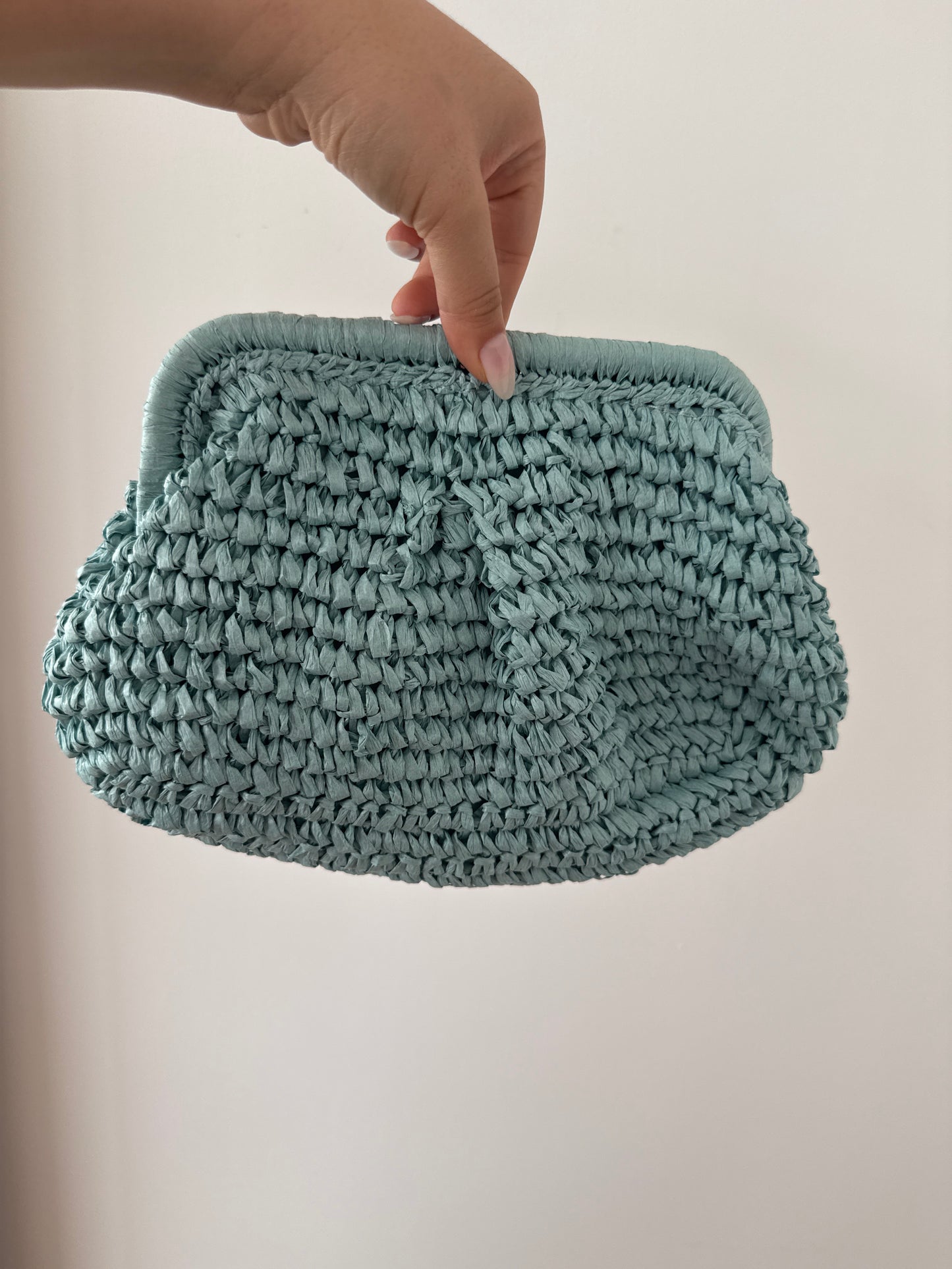 Clutch Rafia Azul