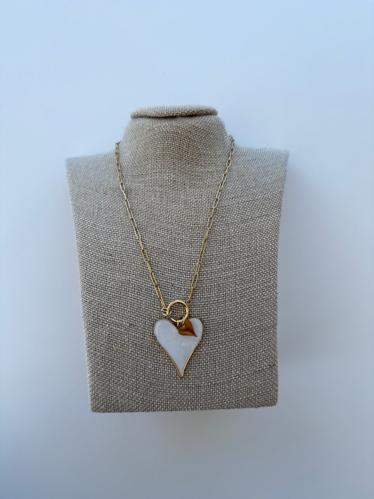 Colgante corazón nácar