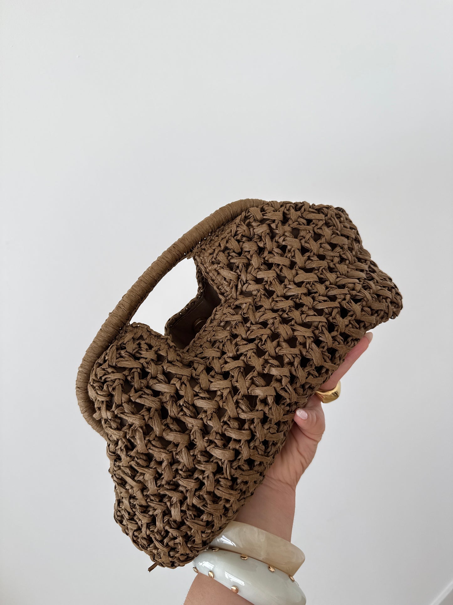 Bolso camel Rafia