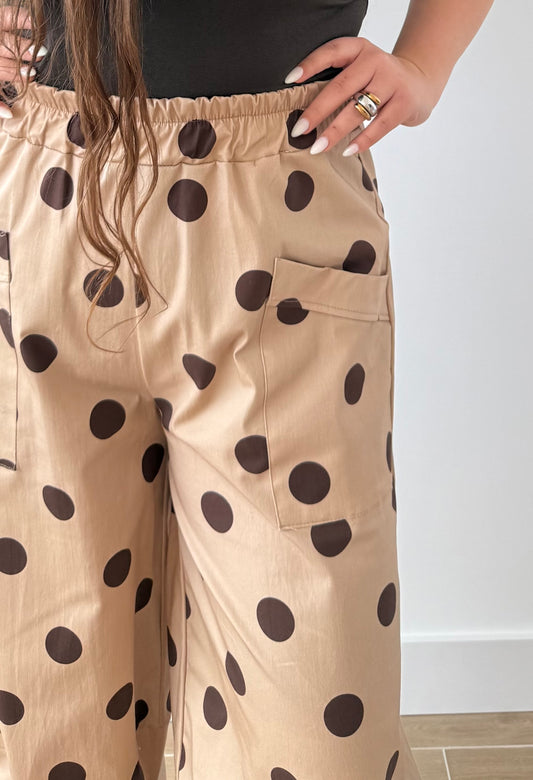 Pantalón lunares camel