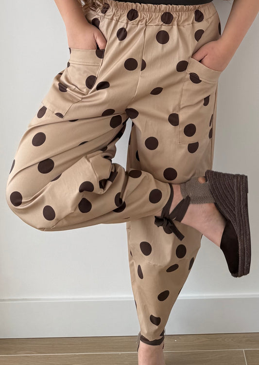 Pantalón lunares camel