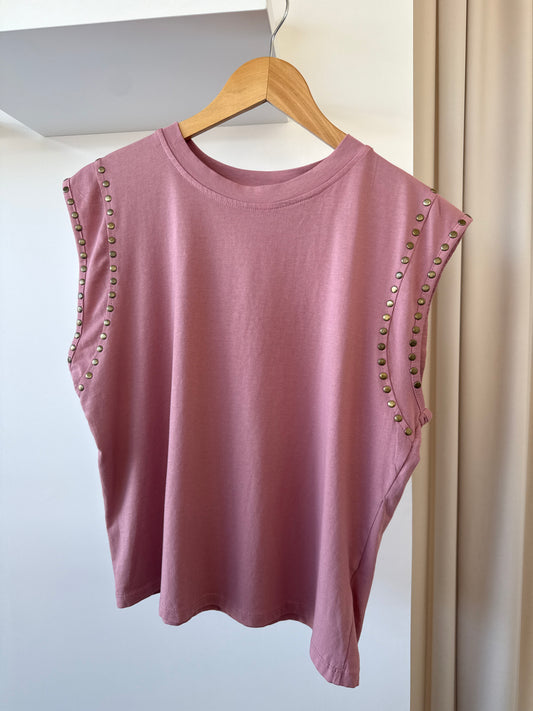 Camiseta tachas rosa